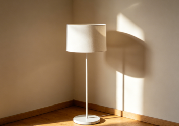 Simple White Corner Floor Standing Lamp